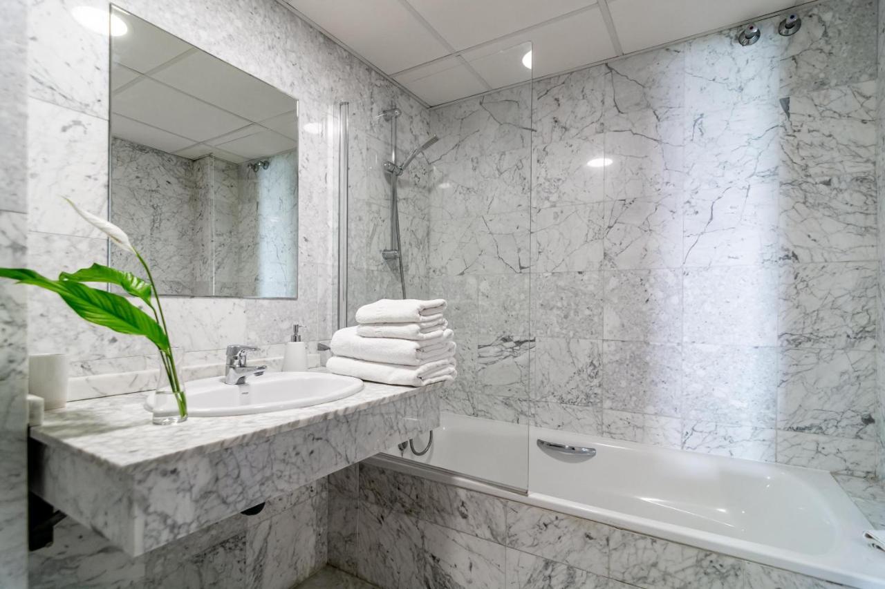 Pr45- Beach Front Apartment Puerto Banus 마르베야 외부 사진